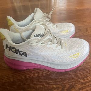NEW Hoka Clifton 9